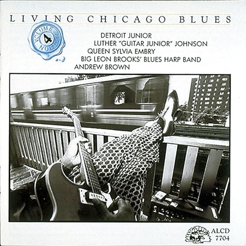 VARIOUS ARTISTS - LIVING CHICAGO BLUES 4 / VARIOUS (CD)