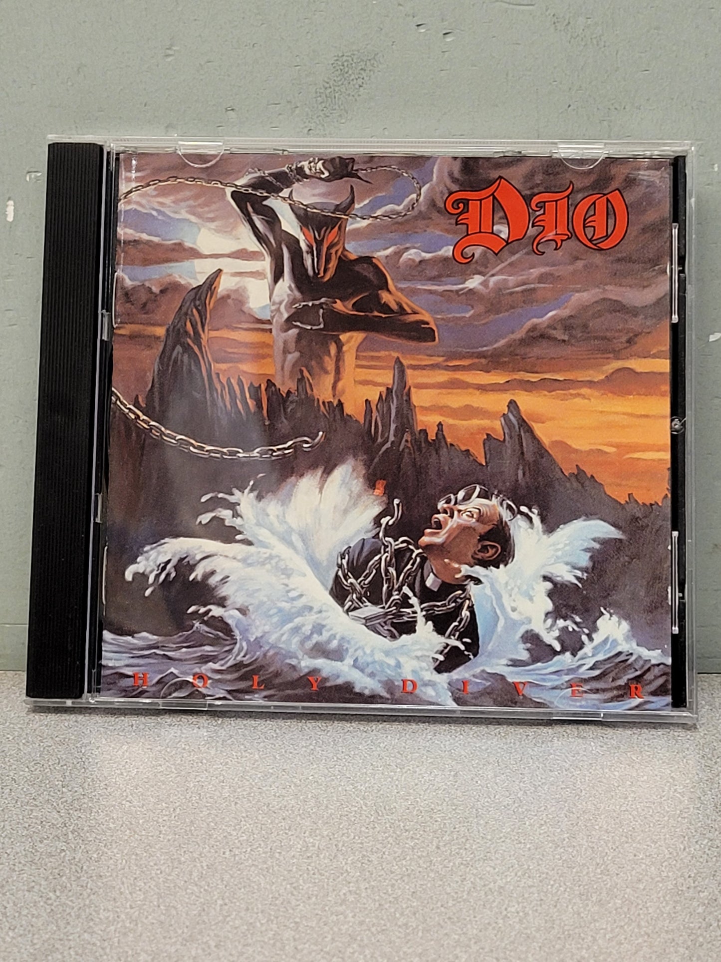 DIO - HOLY DIVER