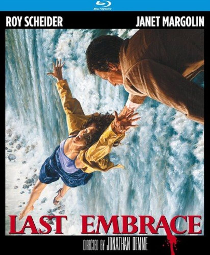 LAST EMBRACE - BLU