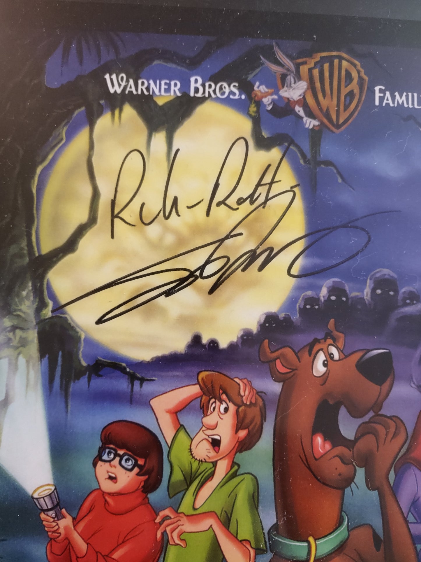 SCOOBY-DOO ON ZOMBIE ISLAND - POSTER-11"X15"-SIGNED BY SCOTT INNES