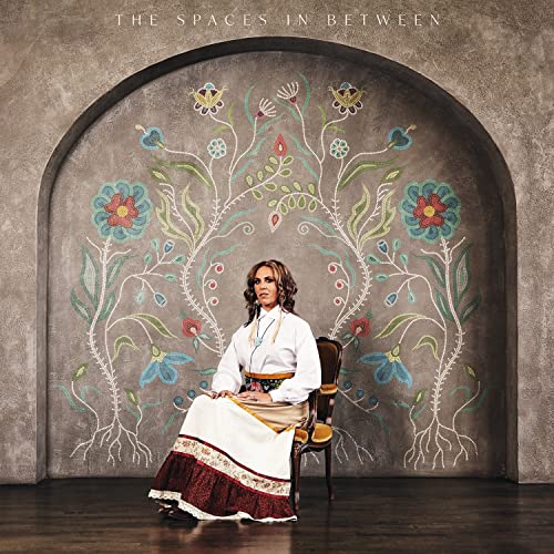 AMANDA RHEAUME - THE SPACES IN BETWEEN (VINYL)