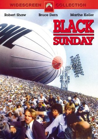 BLACK SUNDAY (BILINGUAL)