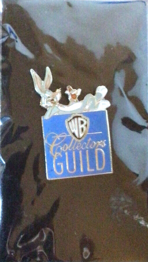 LOONEY TUNES: BUGS BUNNY (FIGURINE) WITH PIN - COLLECTORS GUILD-1996-WB STORE